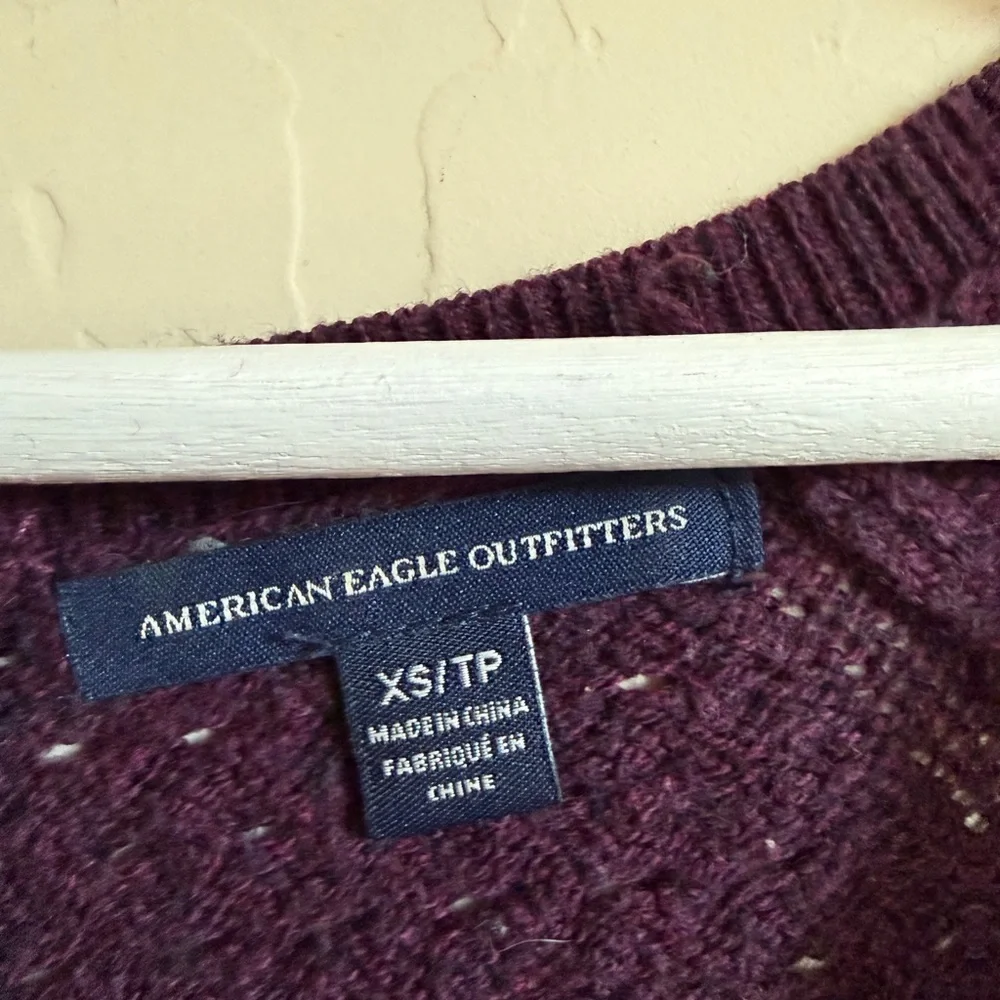 American Eagle Plum Open Knit Y2K form fit Purple Sweater